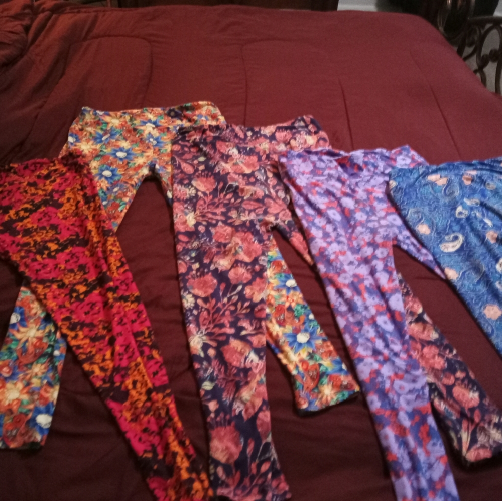 TC lularoe floral print leggings
